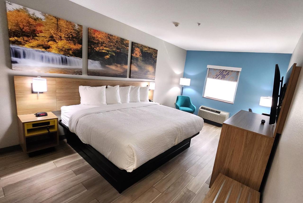 Days Inn & Suites By Wyndham Russellville Ngoại thất bức ảnh