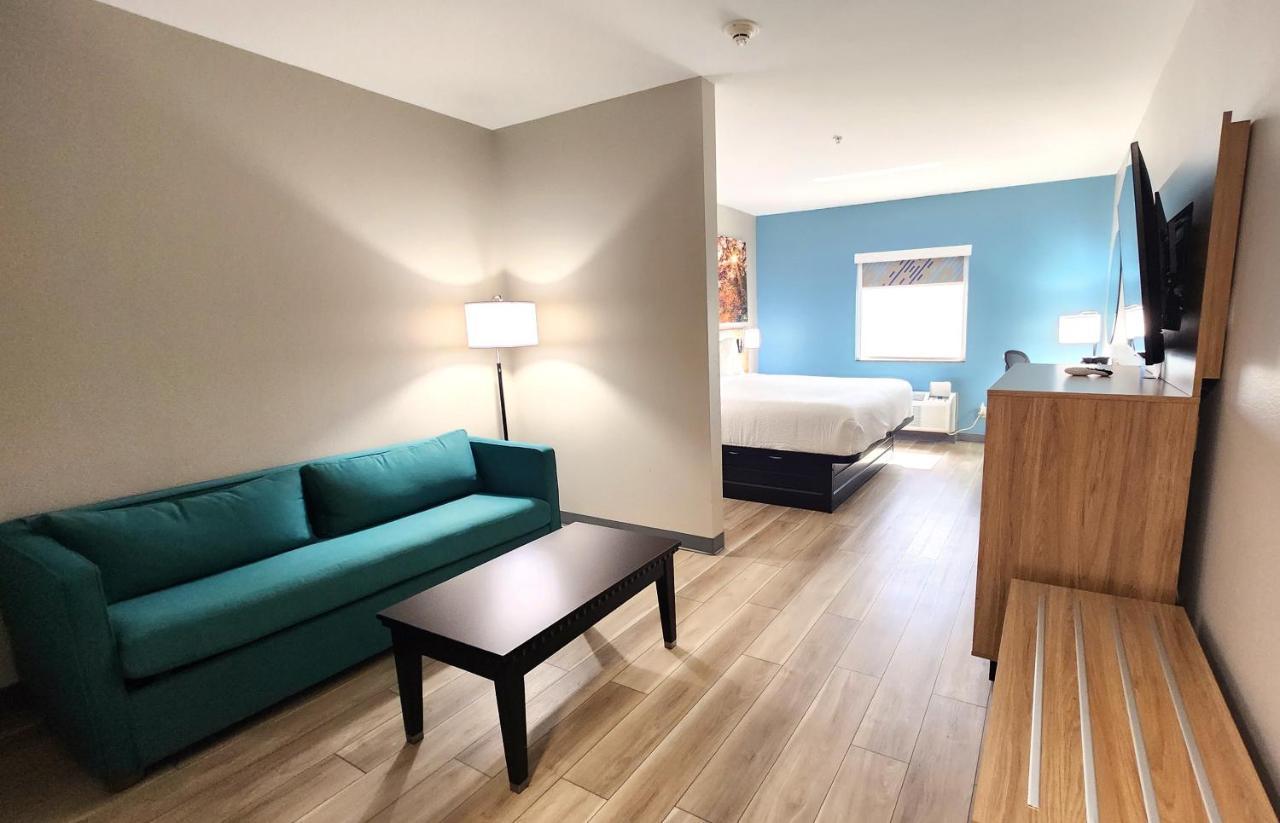 Days Inn & Suites By Wyndham Russellville Ngoại thất bức ảnh