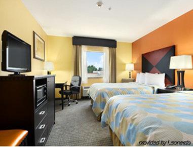 Days Inn & Suites By Wyndham Russellville Phòng bức ảnh